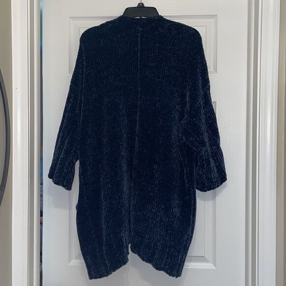 Anthropologie Moth Lily Navy Chenille Oversized Cardigan - Picture 9 of 9